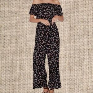Flora jumpsuit  off the shoulder